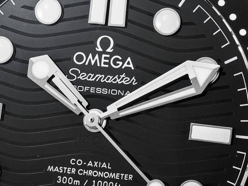 Seamaster Diver 300M VSF 1:1 Best Edition Black Ceramic Black Dial on SS Bracelet A8800 V2 - Image 9