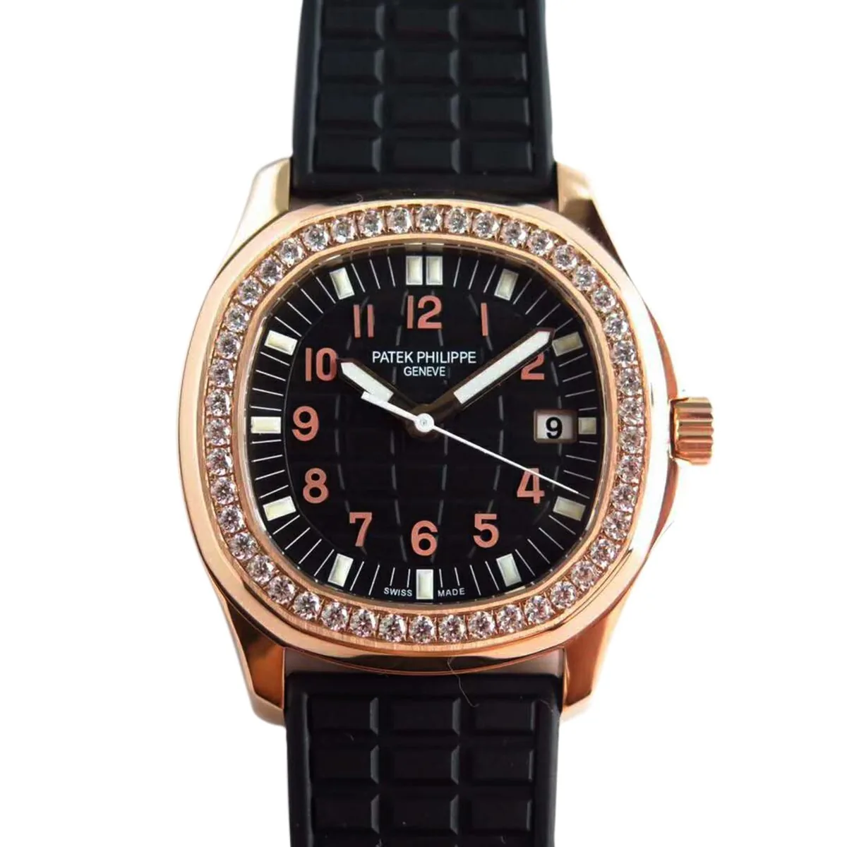 Aquanaut Luce 5068R esfera negra en oro rosa