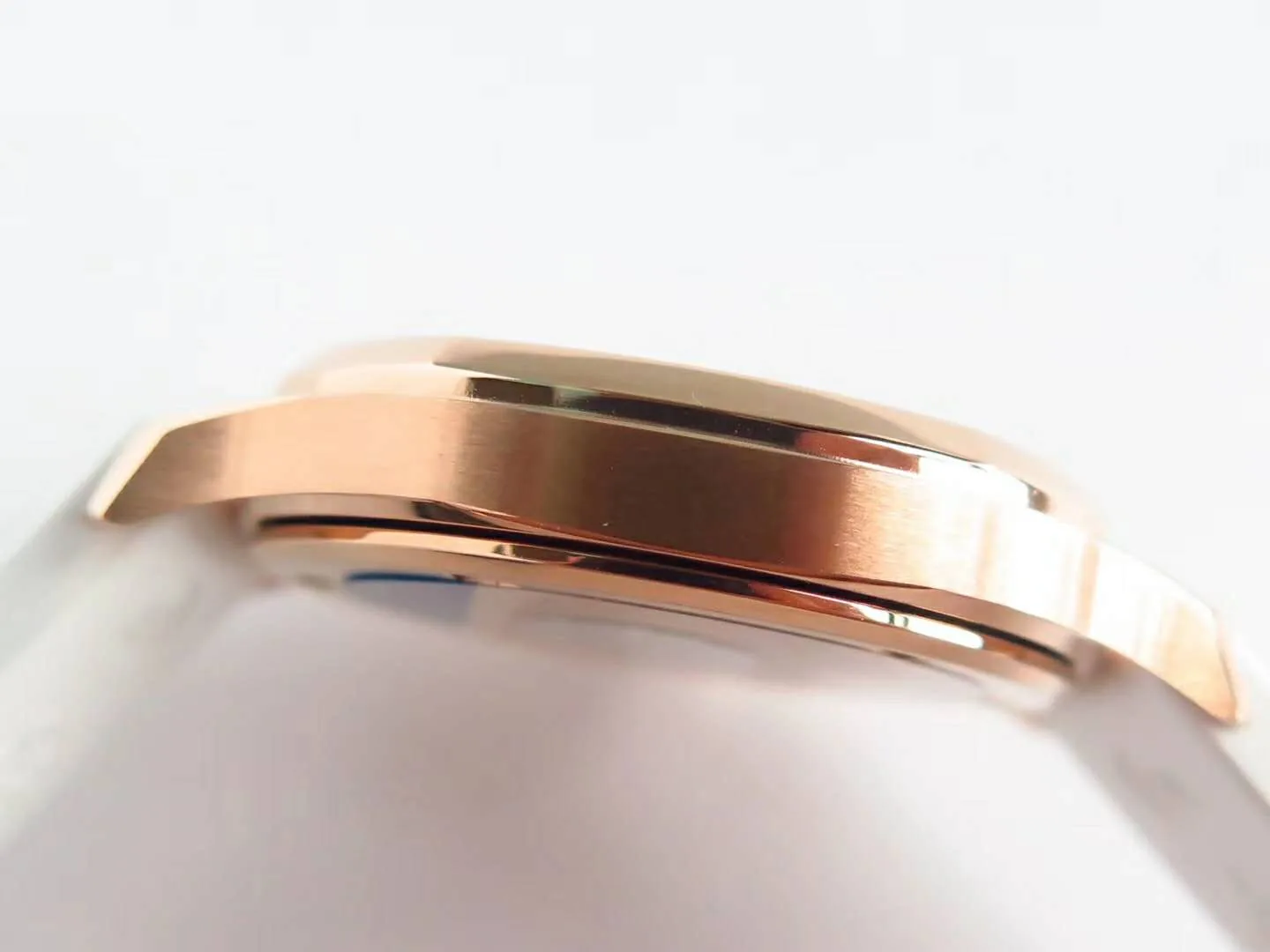 Aquanaut Luce 5068R-010 cadran blanc en or rose – Image 7