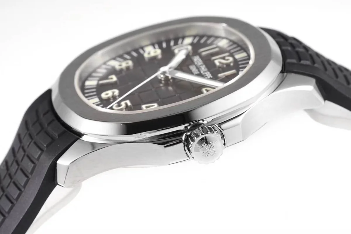 Aquanaut 5165A-001 esfera negra en acero - Imagen 4