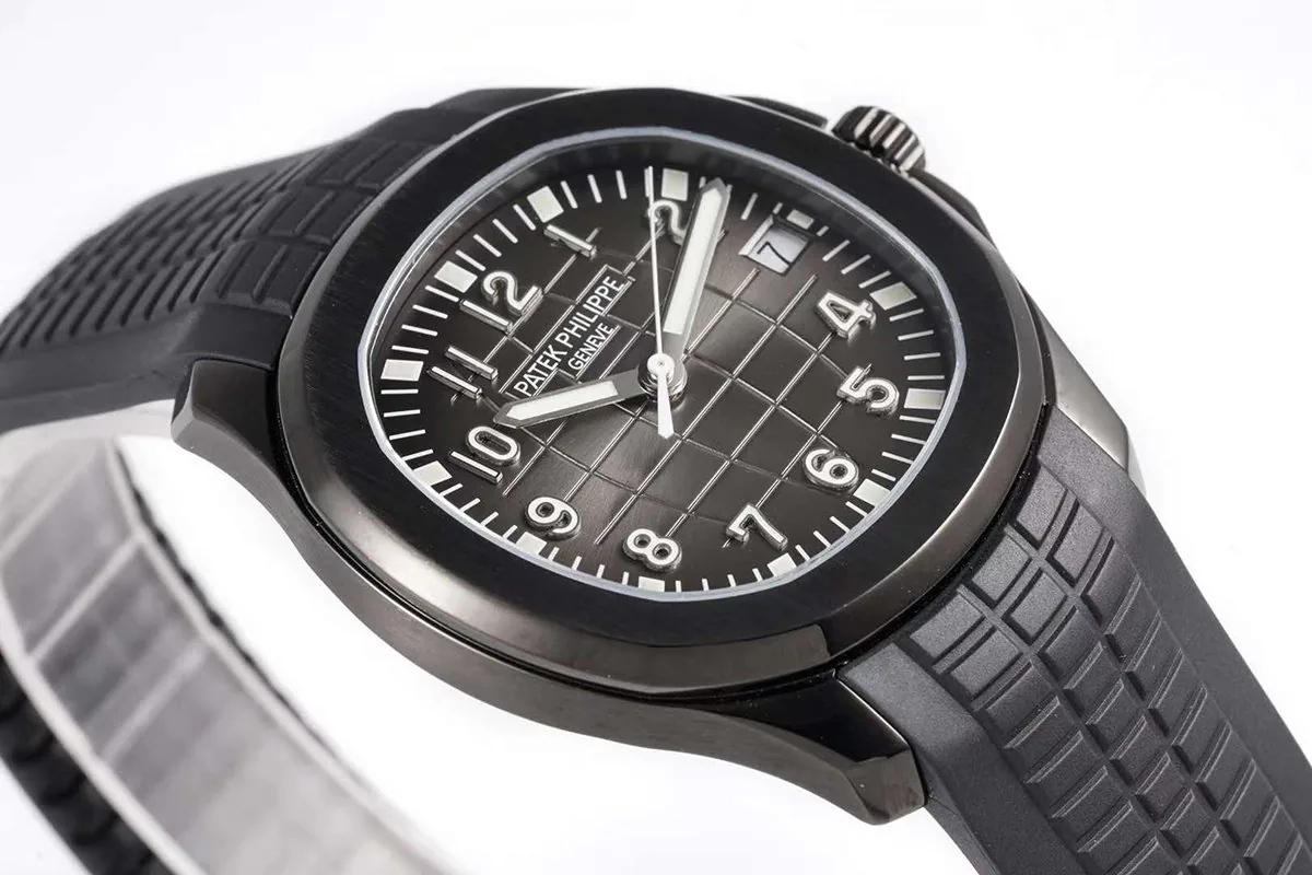 Aquanaut 5167A ‘Black Venom Limited Edition’ cadran noir sur bracelet en caoutchouc noir – Image 8