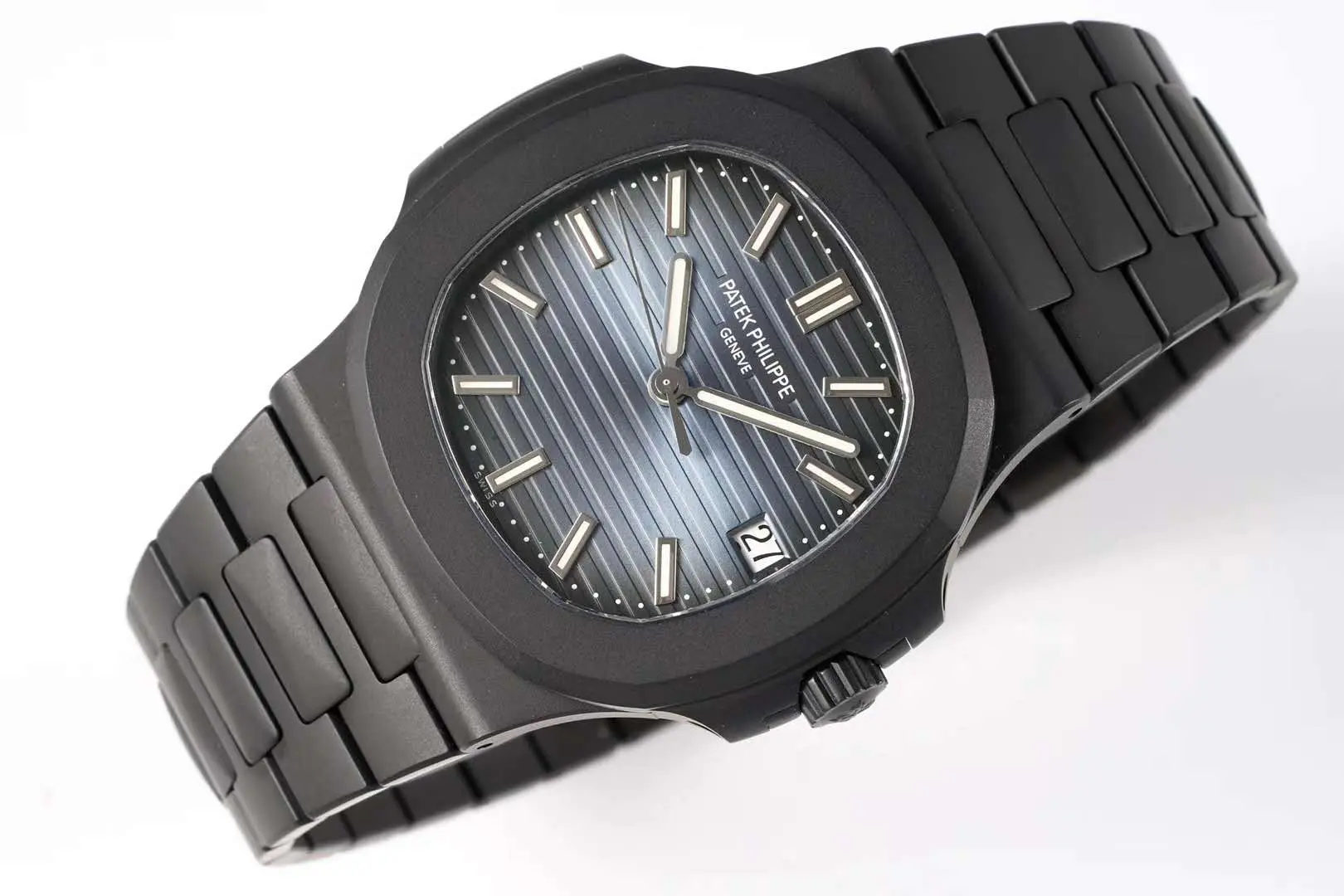 Nautilus Jumbo 5711 ‘Black Venom Limited Edition’ quadrante blu - immagine 7