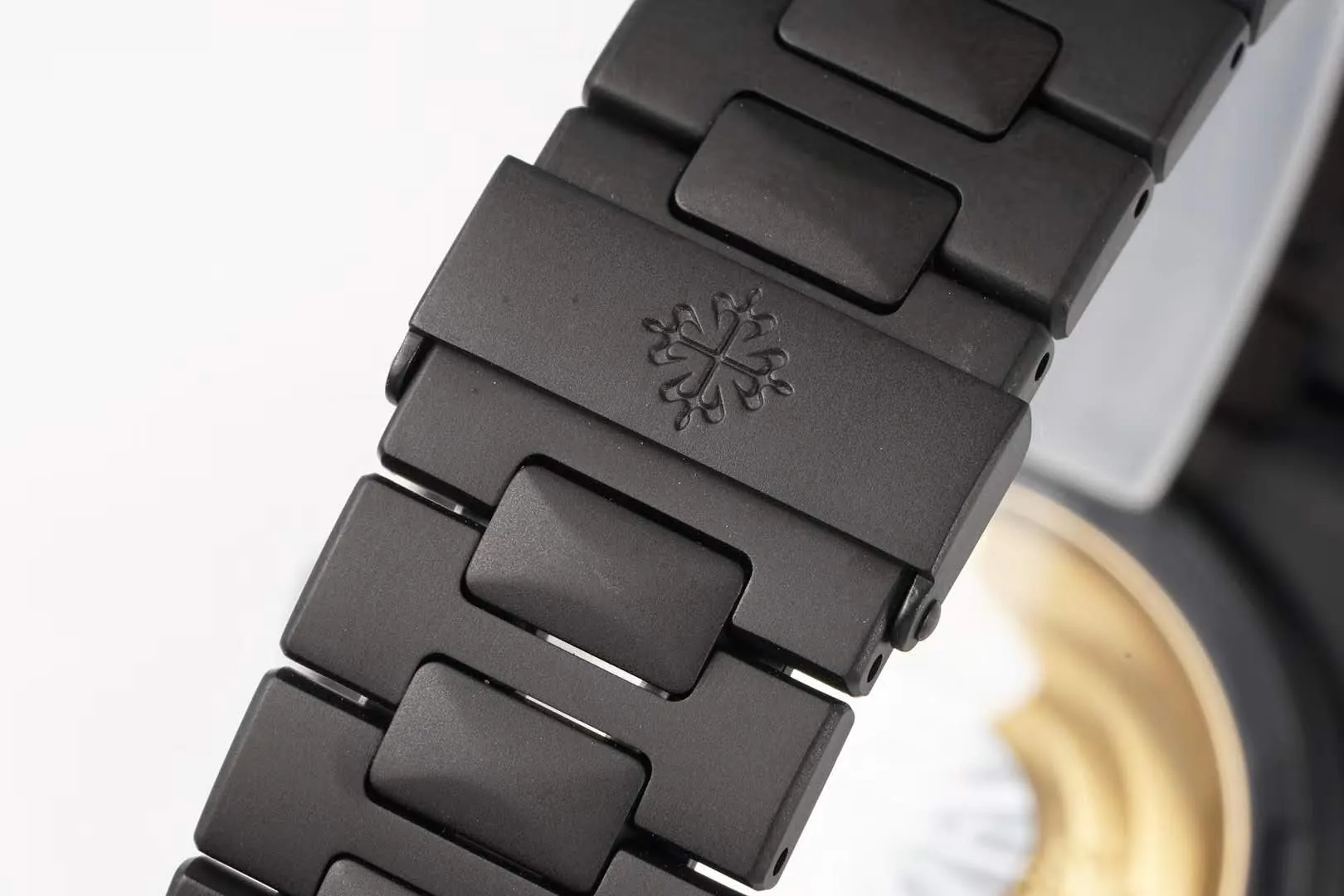 Nautilus Jumbo 5711 ‘Black Venom Limited Edition’ cadran blanc – Image 5