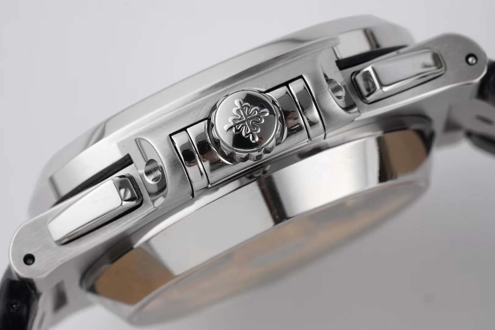 Nautilus 5980/1A-001 quadrante blu in acciaio su cinturino in pelle - immagine 8