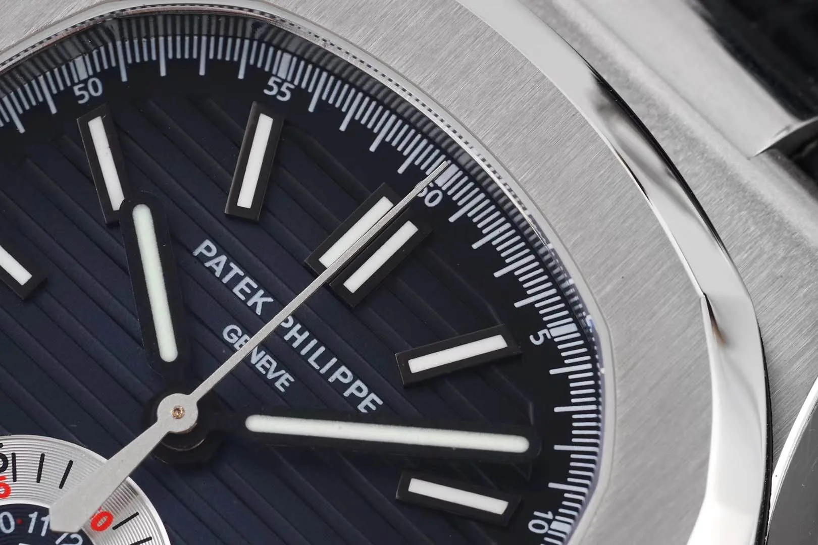 Nautilus 5980/1A-001 quadrante blu in acciaio su cinturino in pelle - immagine 5
