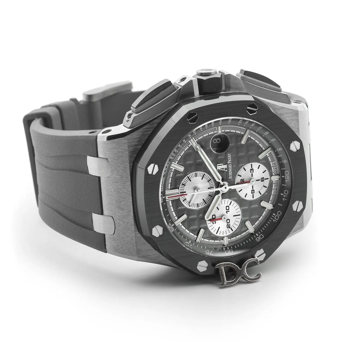 Royal Oak Offshore Novelty 44mm Titan 26400IO SIHH – Bild 2