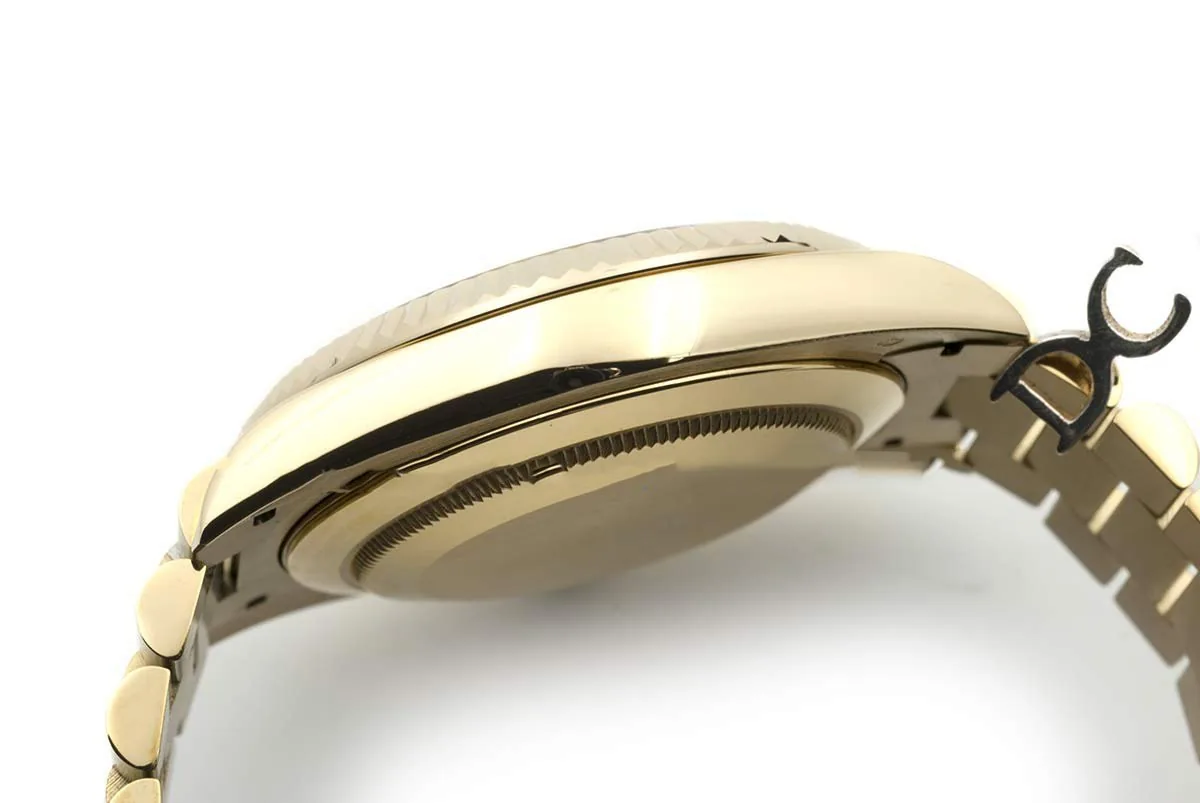 Day-Date 40 228238 quadrante champagne in oro giallo - immagine 4