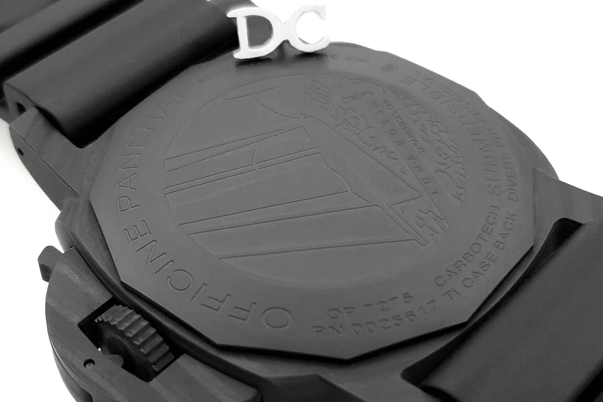 PAM1039 Submersible Luna Rossa 47mm - Imagen 4