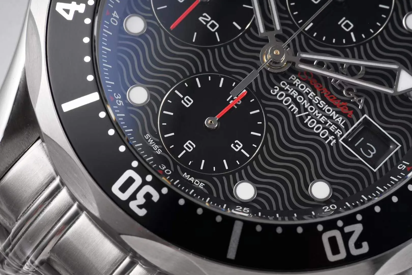 Seamaster Diver 300m Chronograph esfera negra con brazalete - Imagen 5