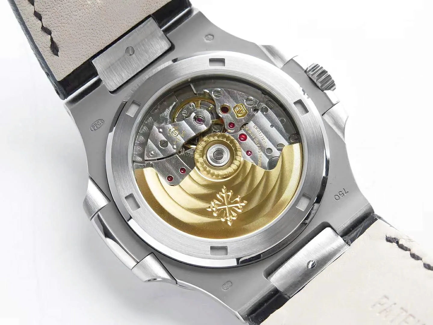 Nautilus Jumbo 5711 blaues Zifferblatt in Stahl mit schwarzem Lederarmband – Bild 6