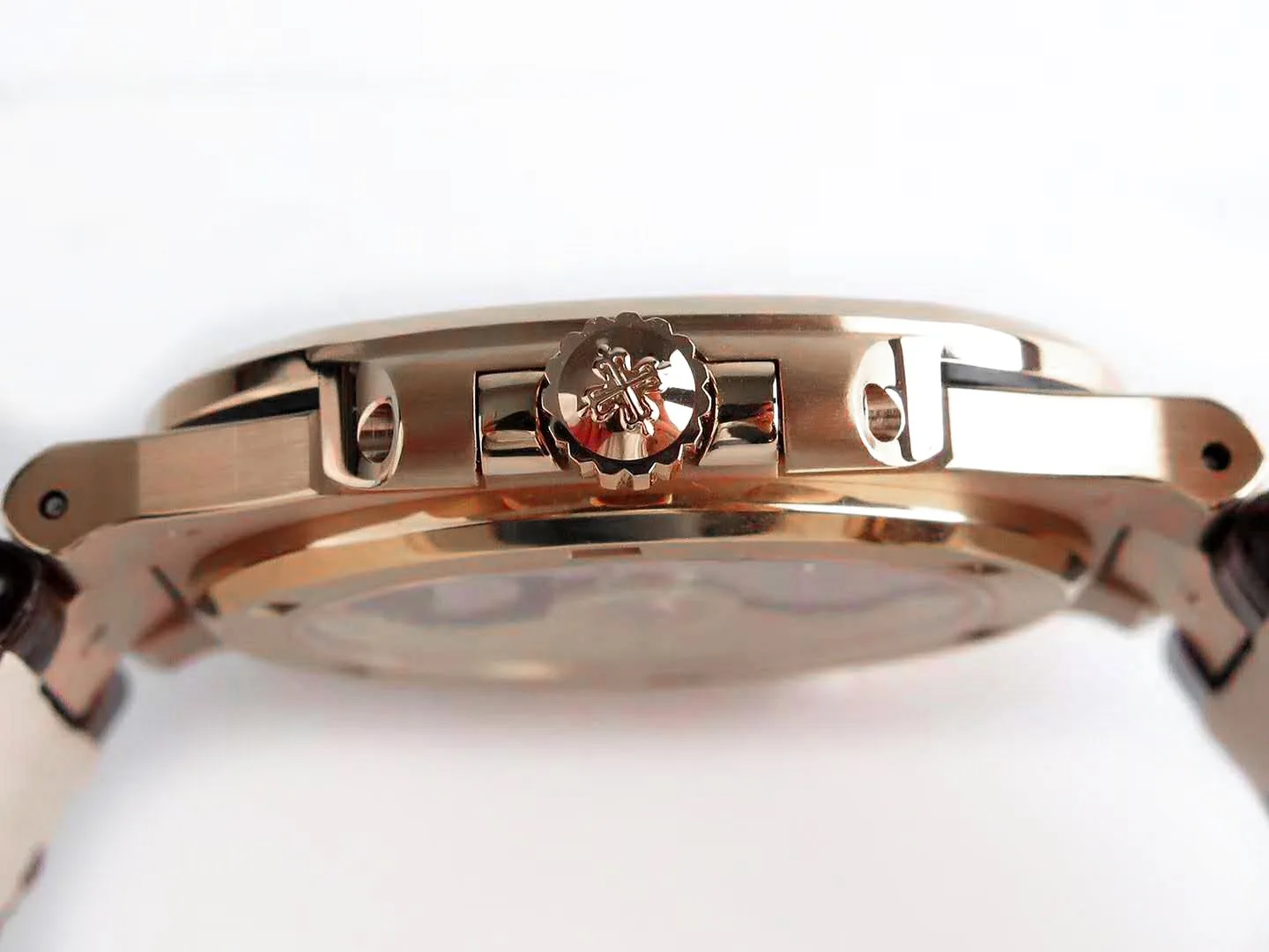 Nautilus Jumbo 5711 braunes Zifferblatt in Roségold mit braunem Lederarmband – Bild 10