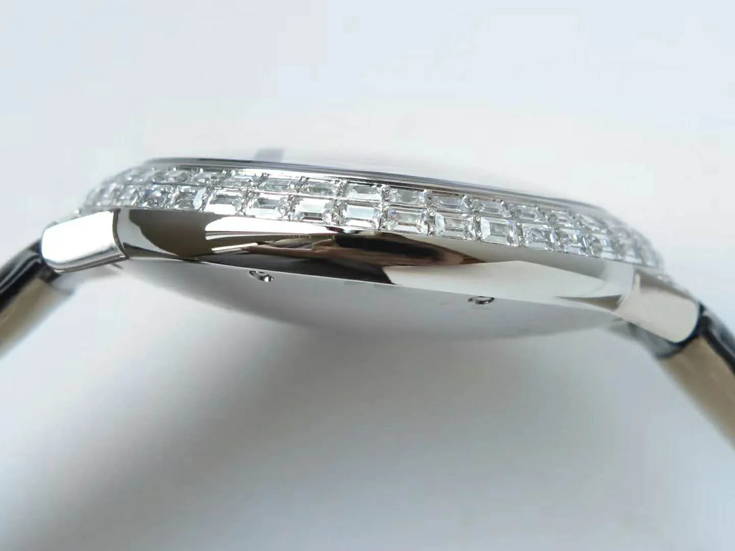 Ballon Bleu de Cartier 42mm diamantbesetztes Zifferblatt in Stahl – Bild 5