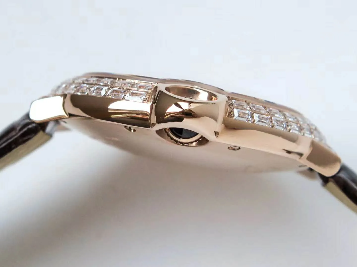 Ballon Bleu de Cartier 42mm cadran pavé de diamants en or rose – Image 8