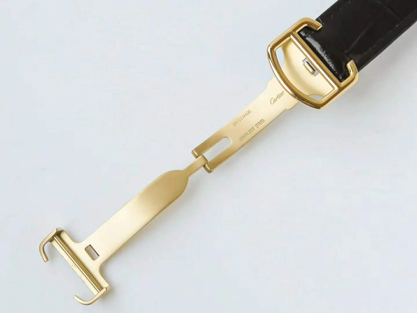 Ballon Bleu de Cartier 42mm quadrante pavé di diamanti in oro giallo - immagine 4