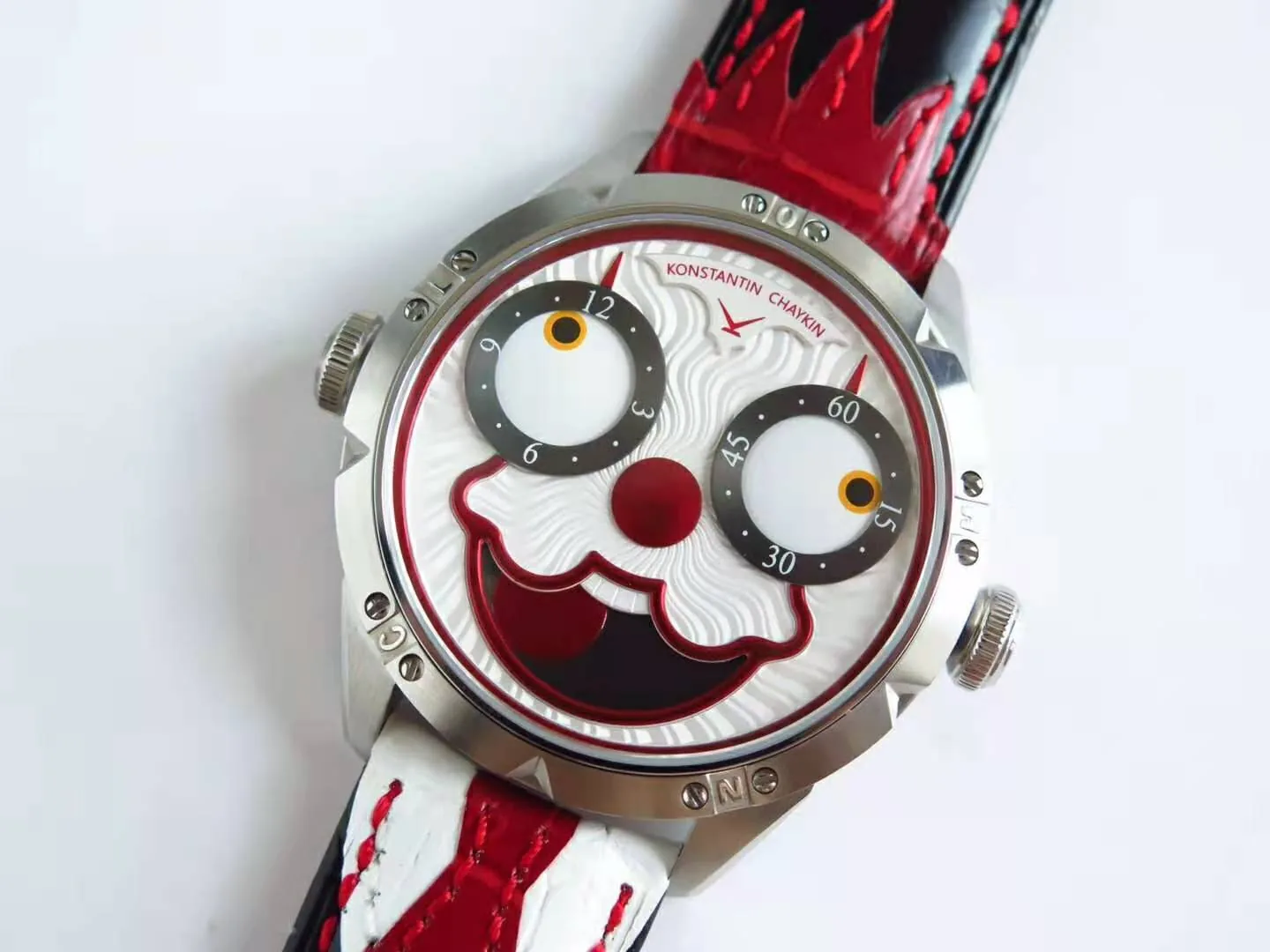 Wristmons Crown avec cravate – Image 4