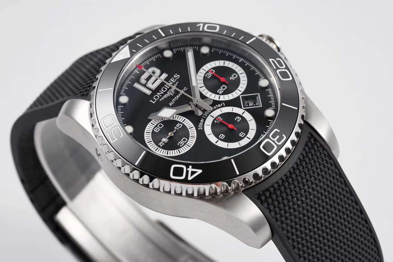 Hydroconquest quadrante nero su cinturino in gomma - immagine 3