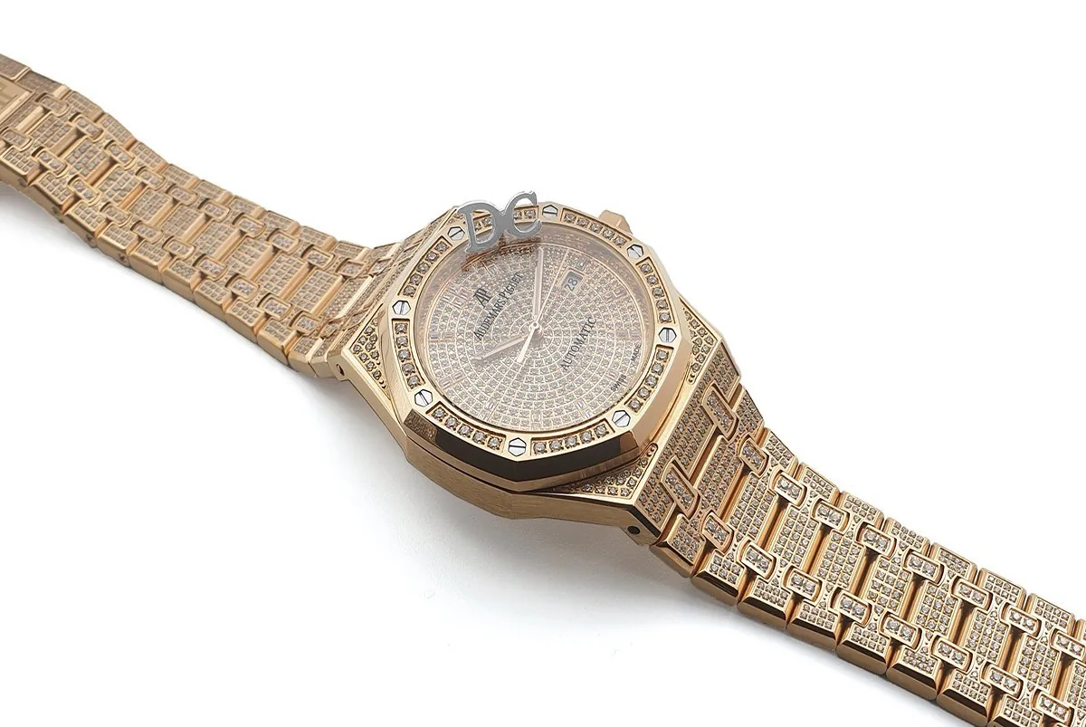 Royal Oak 41mm 15402OR komplett mit Diamanten besetzt in Rotgold am Armband – Bild 3