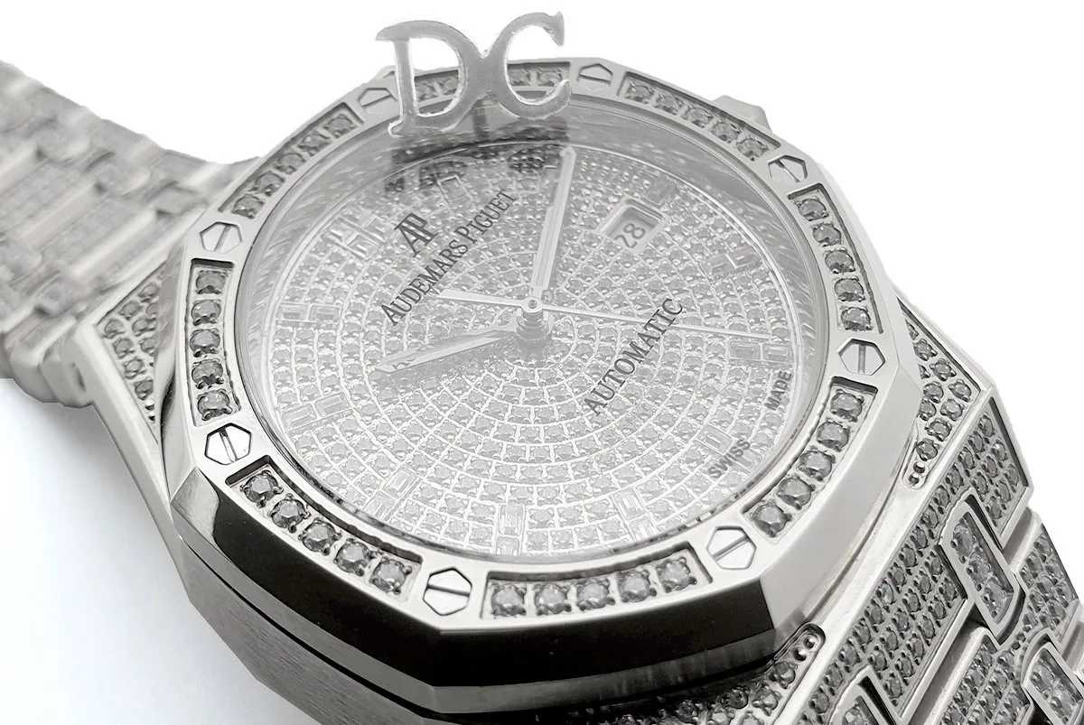 Royal Oak 41mm 15402 entièrement pavée de diamants en or blanc sur bracelet – Image 4