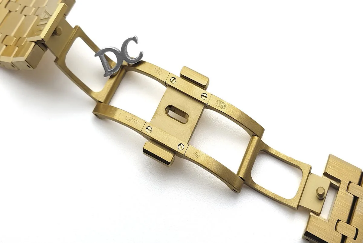 Royal Oak Self-Winding Chronograph esfera azul en oro amarillo - Imagen 5