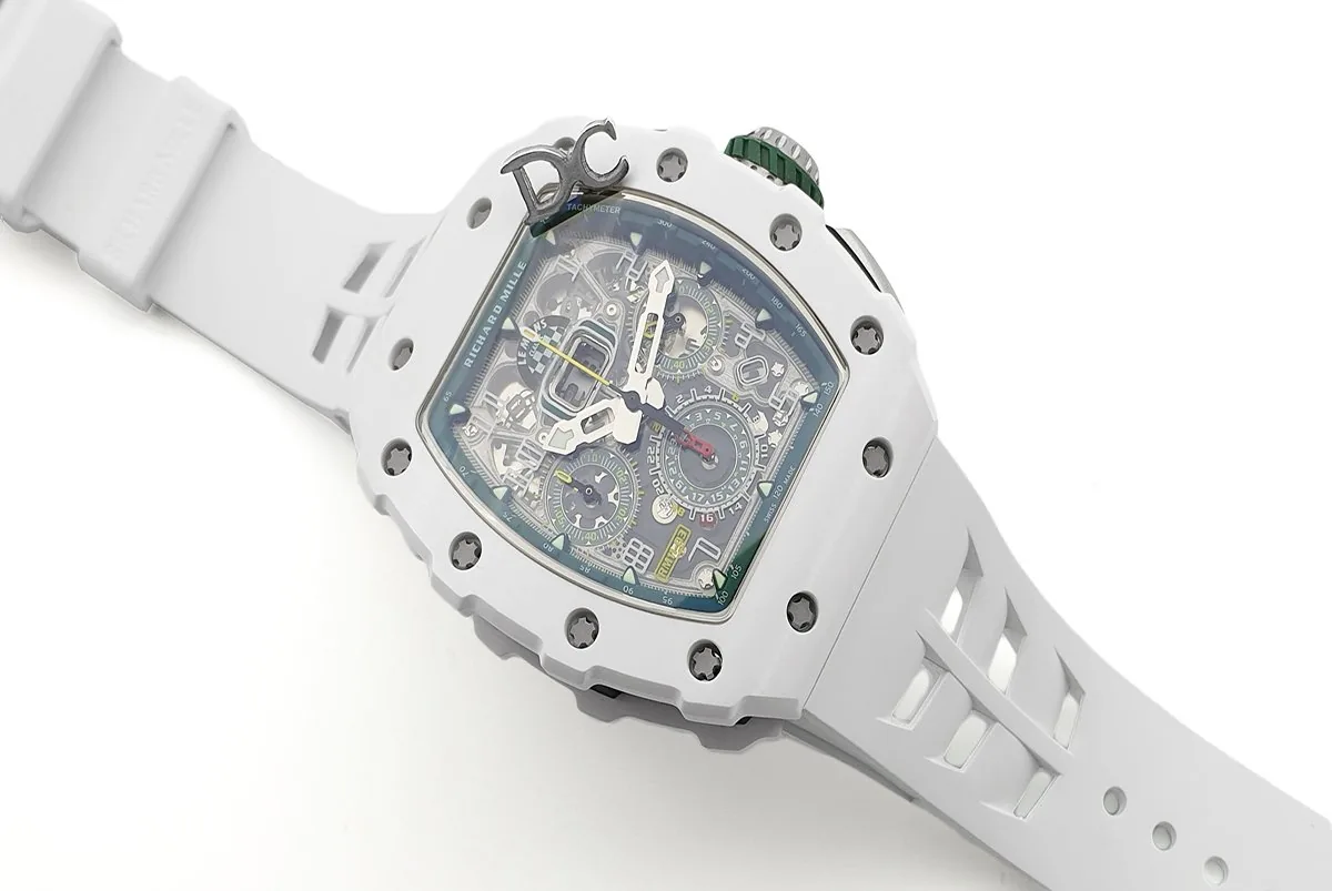 RM 011-02 Le Mans Classic chronographe vert sur bracelet en caoutchouc blanc – Image 2