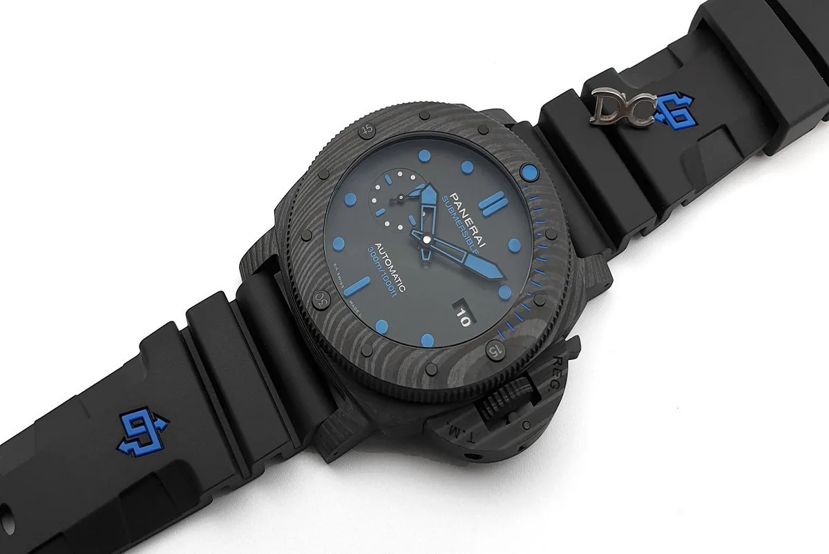 PAM1616 Luminor Submersible Carbotech - immagine 2