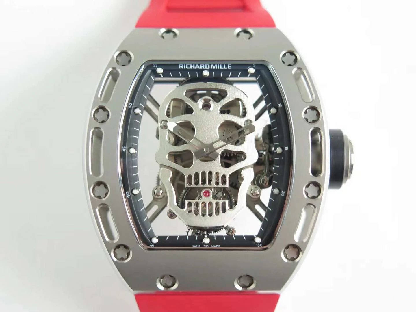 RM 052-01 Tourbillon Skull in titanio su cinturino in gomma rosso - immagine 4