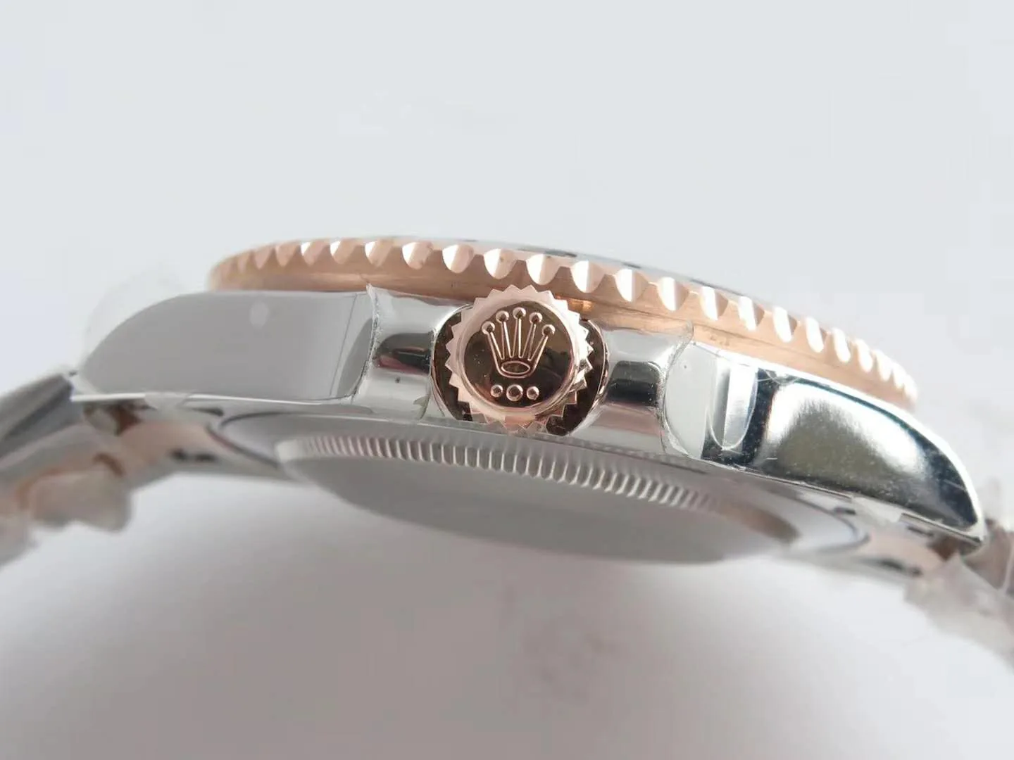 GMT Master II 126715 CHNR “Rootbeer” en or rose et acier VSF – Image 9