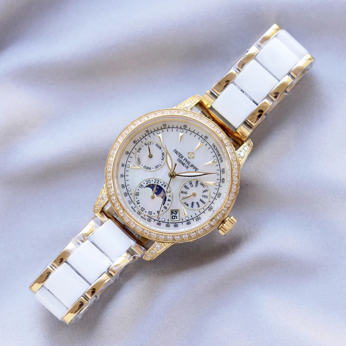 Grand Complications Ladies First Perpetual Calendar con bisel de diamantes en oro amarillo - Imagen 3