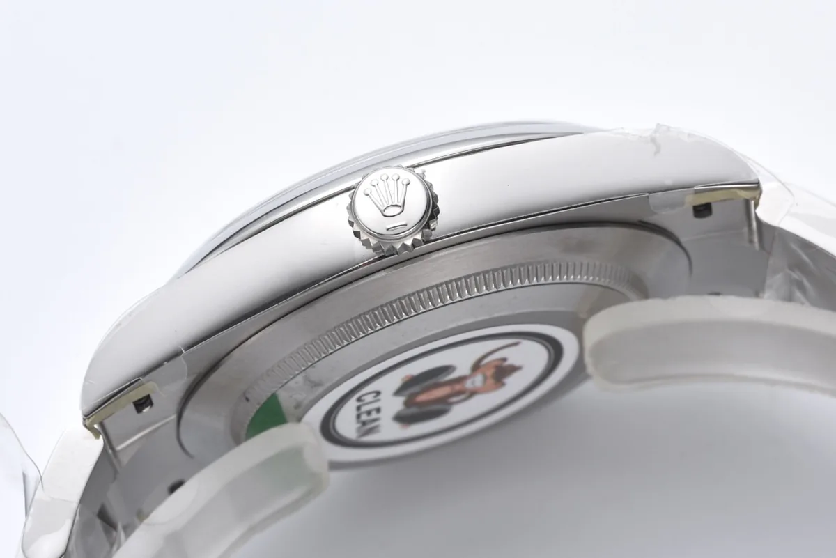 Oyster Perpetual 41mm quadrante blu brillante 124300 - immagine 7