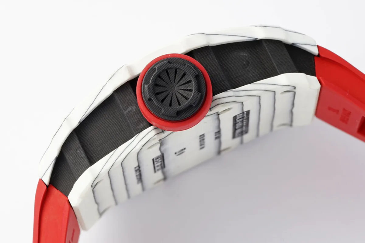 RM 035-01 Rafael Nadal NTPT blanc sur bracelet en caoutchouc rouge (Sonic) – Image 5