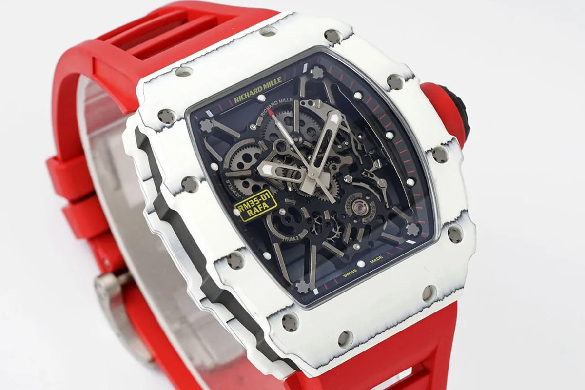 RM 035-01 Rafael Nadal NTPT blanc sur bracelet en caoutchouc rouge (Sonic) – Image 2