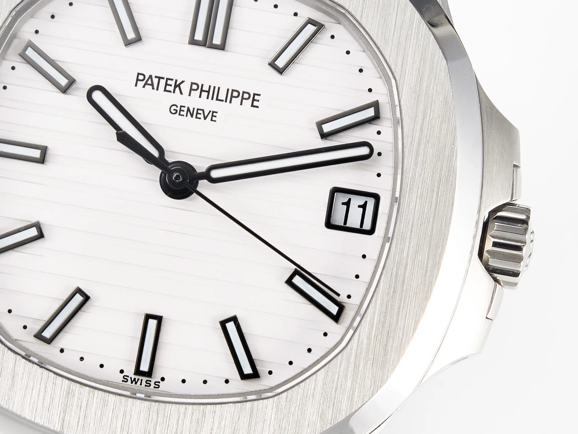 Nautilus 5711 3KF 1:1 Best Edition cadran blanc sur bracelet SS A324 Super Clone V2 – Image 10