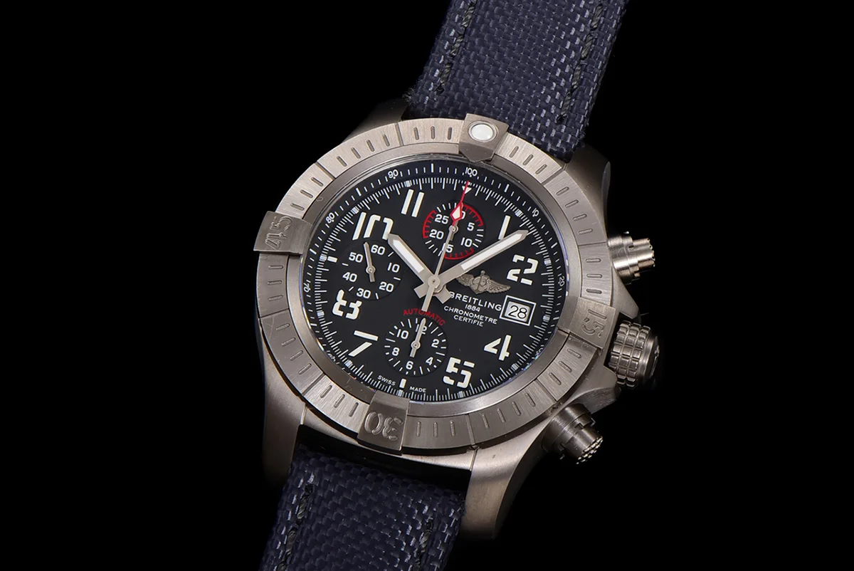 Avenger Bandit Black Dial in Titanium