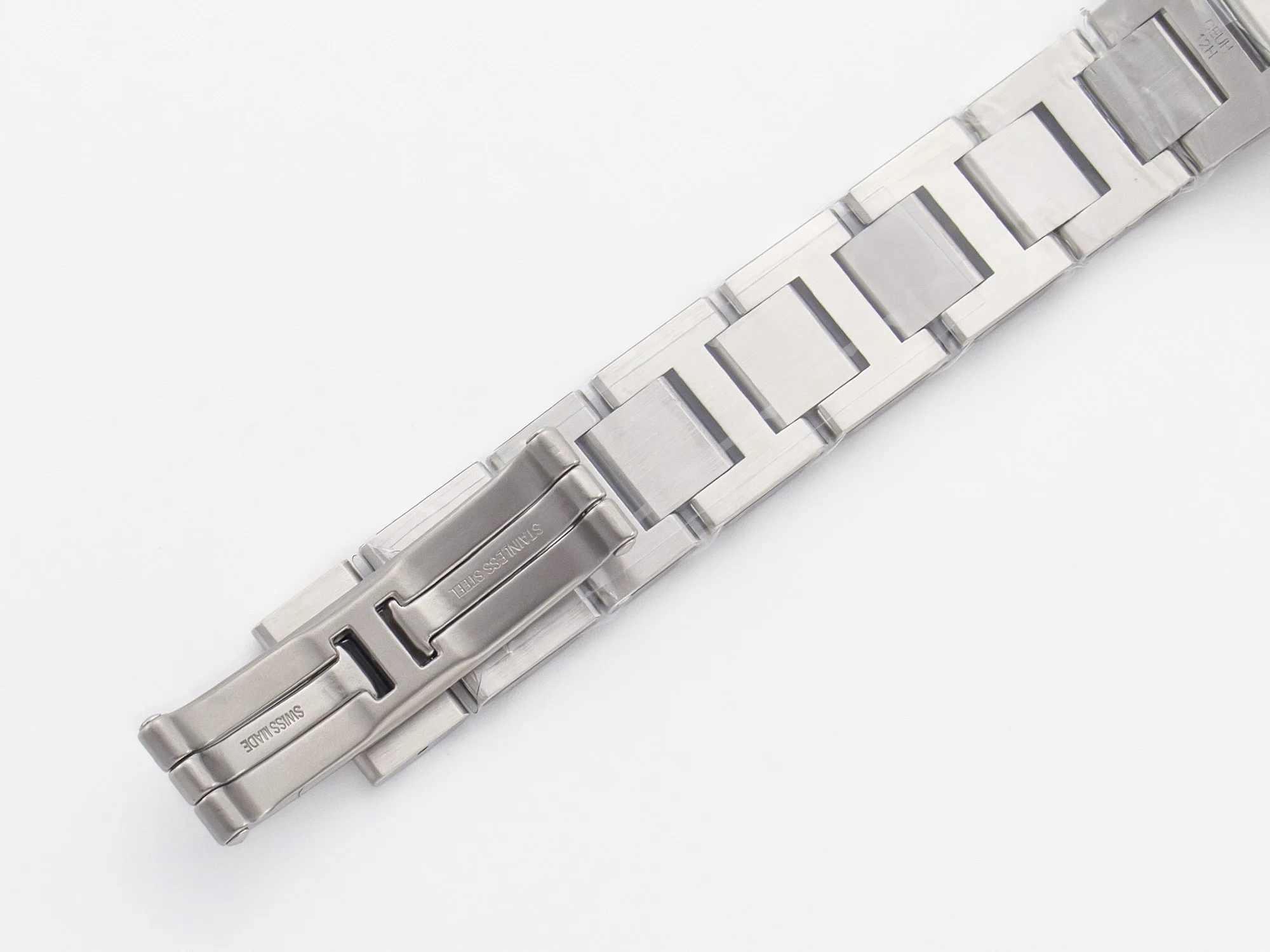 Ballon Bleu 33mm SS AF 1:1 Best Edition Pink Dial on SS Bracelet SEIKO NH05A