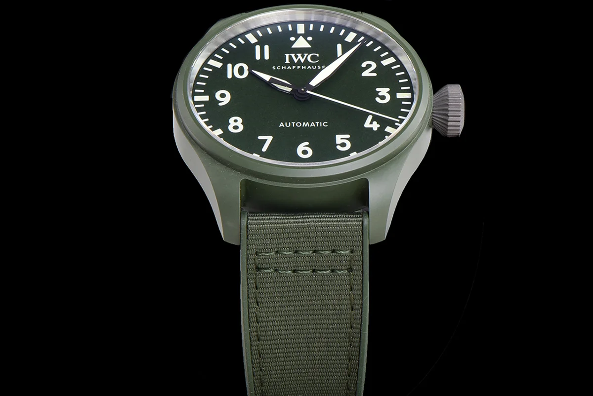 Big Pilot’s Watch 43 IW329802 Top Gun Edition Woodland