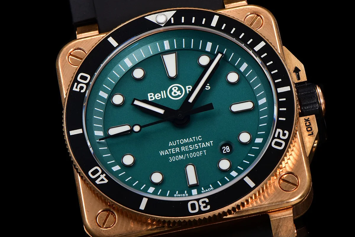 BR 03-92 Diver Black & Green Bronze