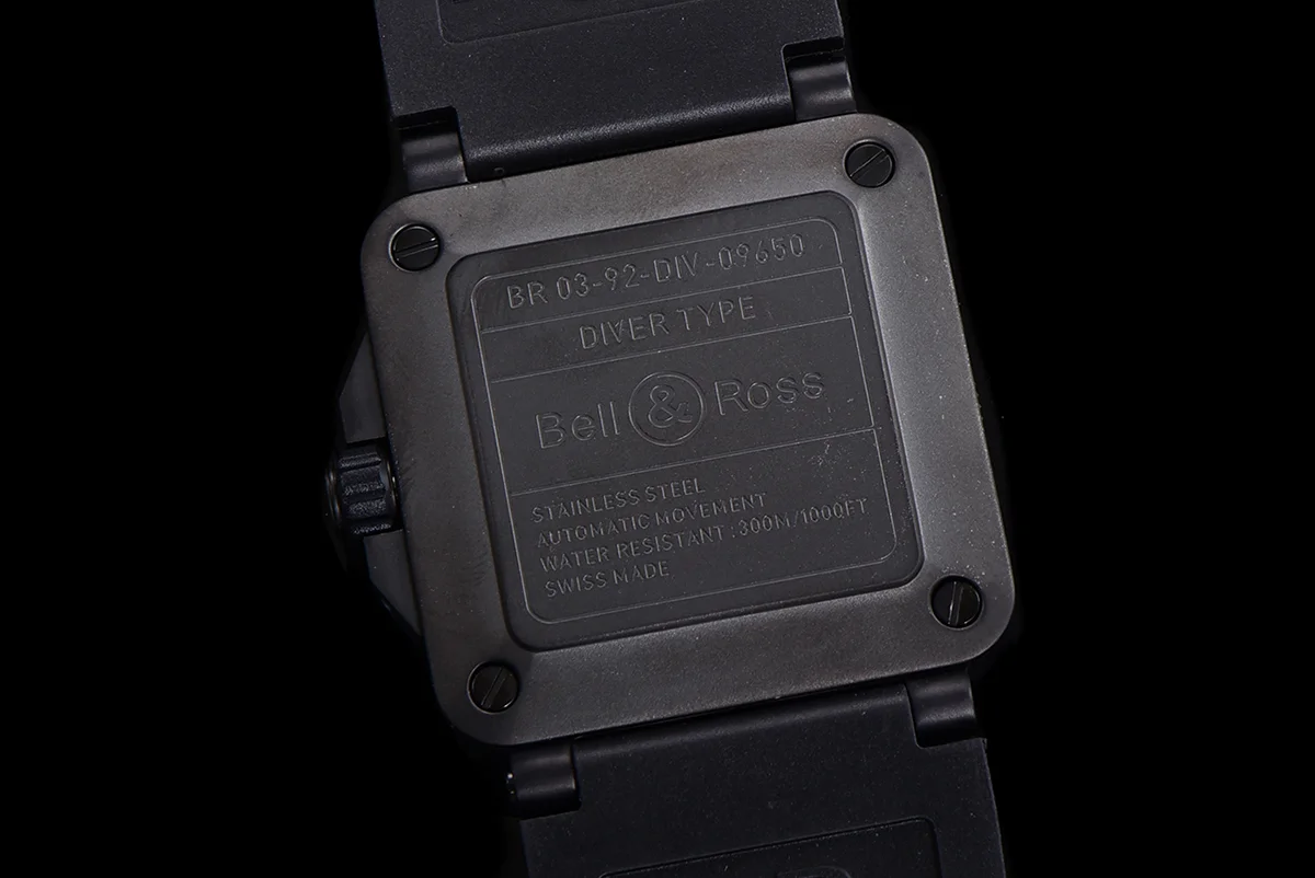 BR 03-92 Red Dial in PVD