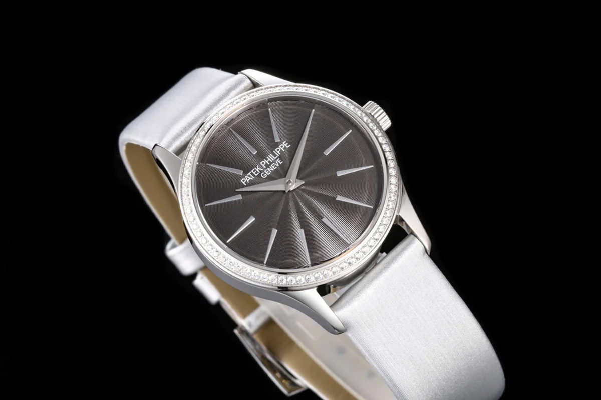 Calatrava 4997 Grey Dial in White Gold on Grey Leather Strap