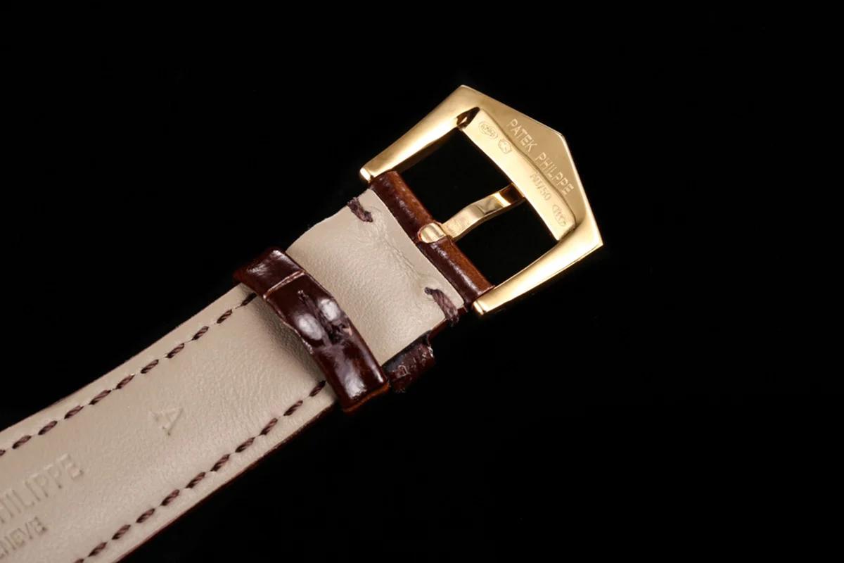 Calatrava 6119R White Dial in Yellow Gold