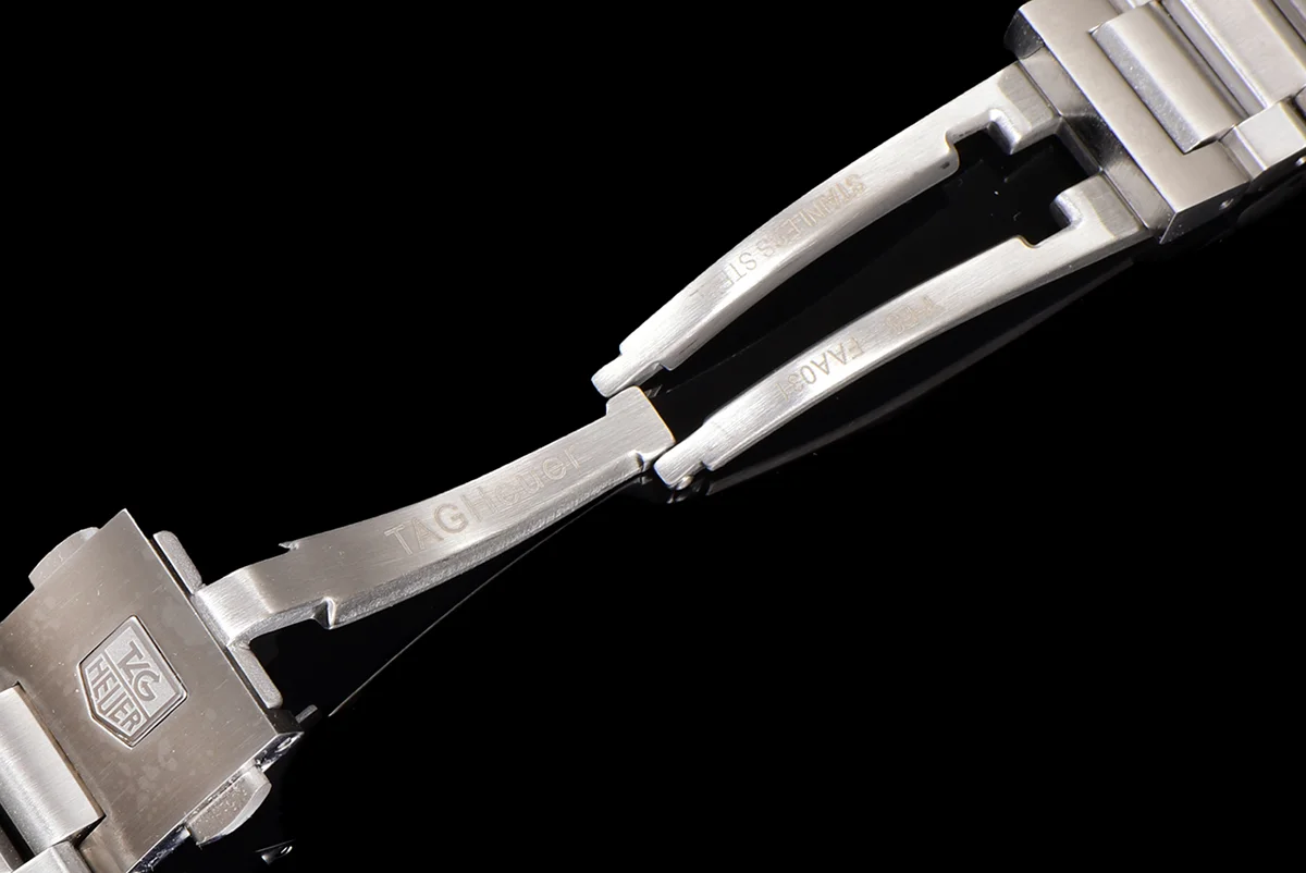 Carrera Skipper 39 Black Dial