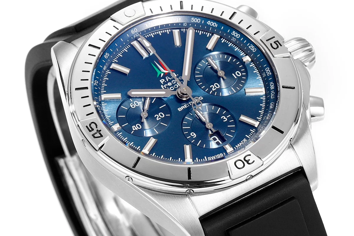 Chronomat B01 42 Frece Tricolori Blue Dial on Rubber Strap