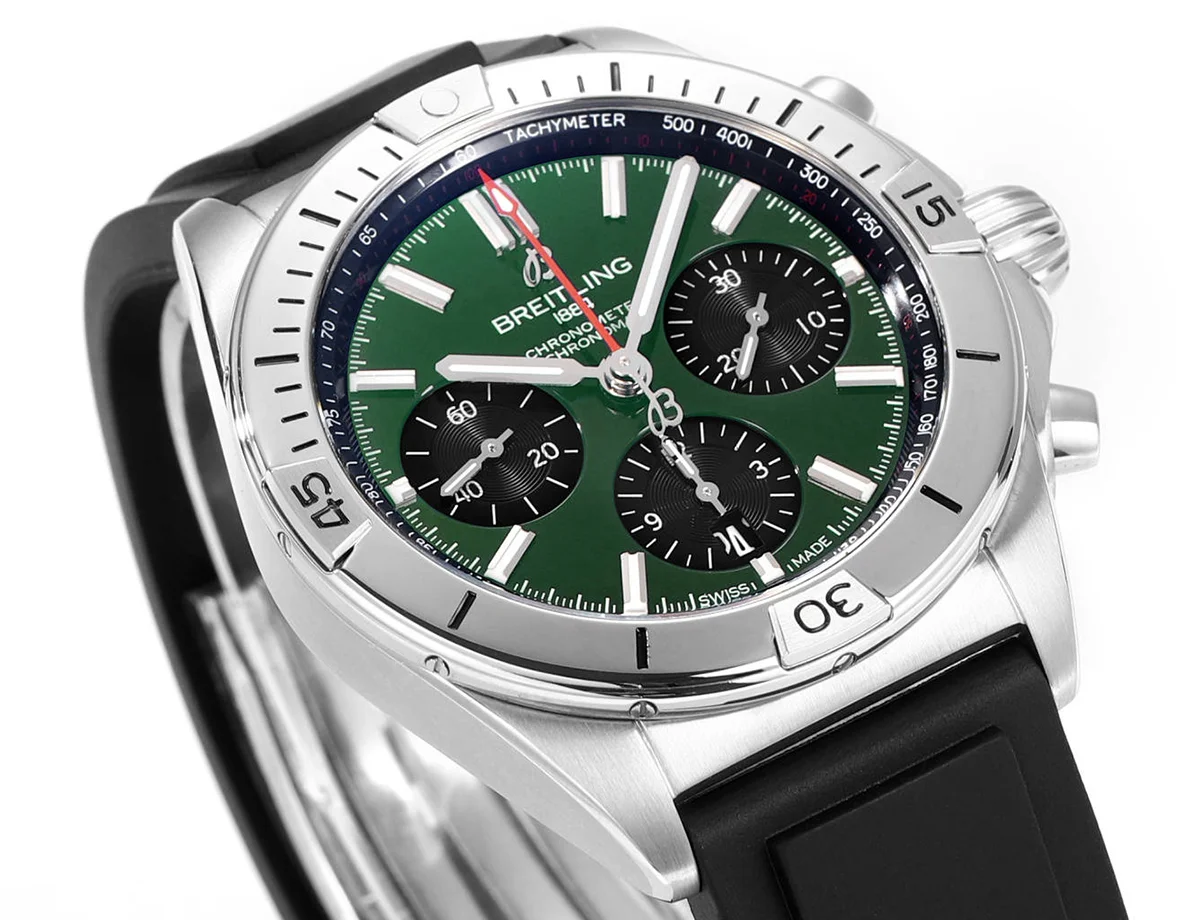 Chronomat B01 42 Green Dial Ref. AB0134101L1A1