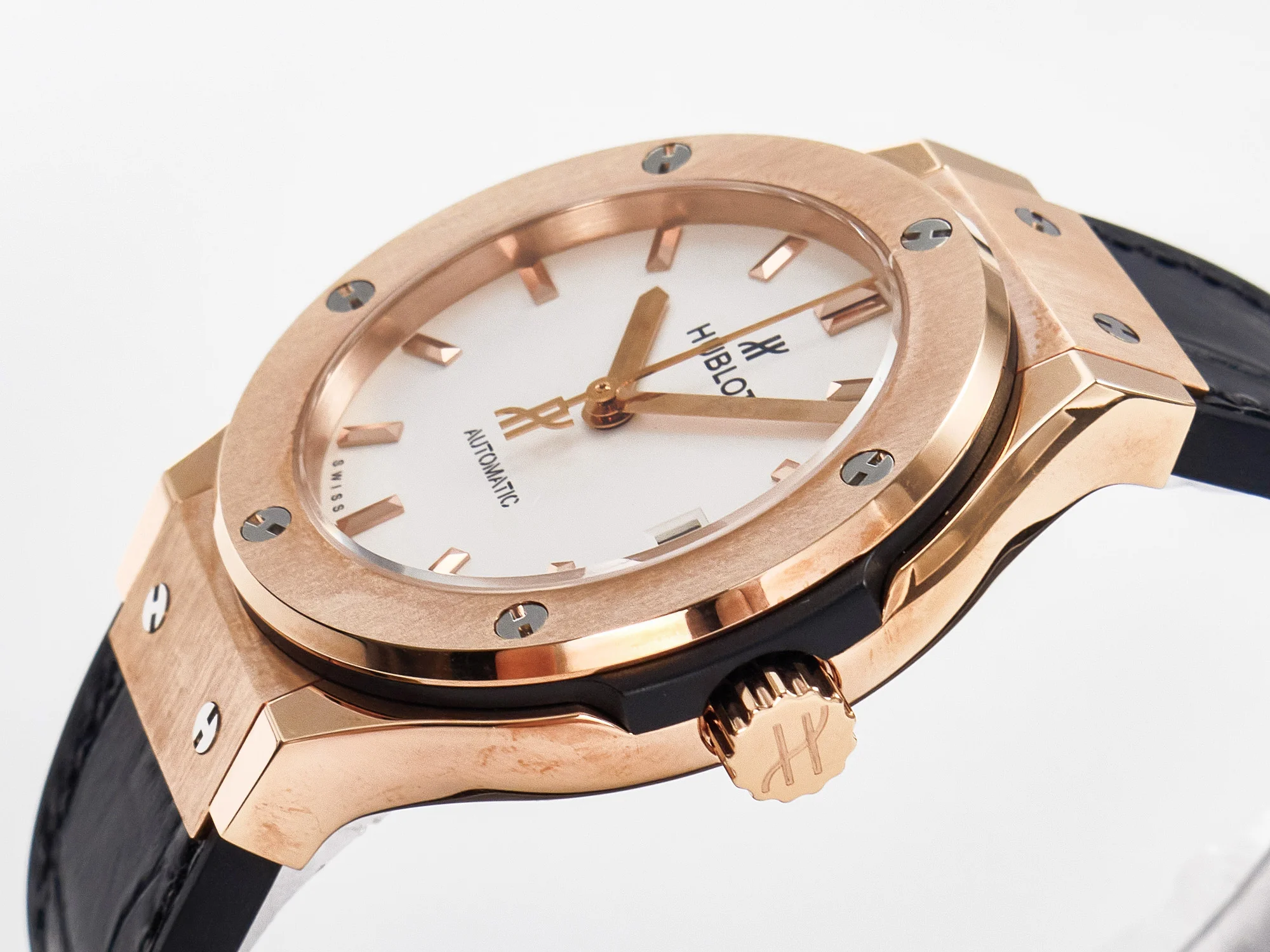 Classic Fusion 38mm RG JJF 1:1 Best Edition White Dial on Black Gummy Leather Strap