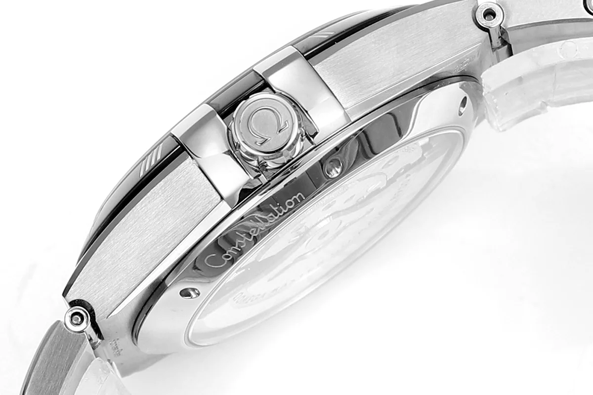 Constellation Co-Axial Master Chronometer 41mm Meteorite Dial on Bracelet