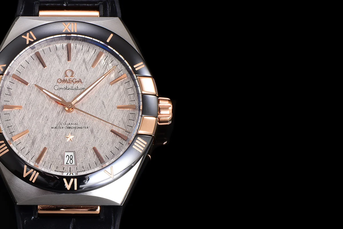 Constellation Co-Axial Master Chronometer 41mm White Dial in Steel/Rose Gold