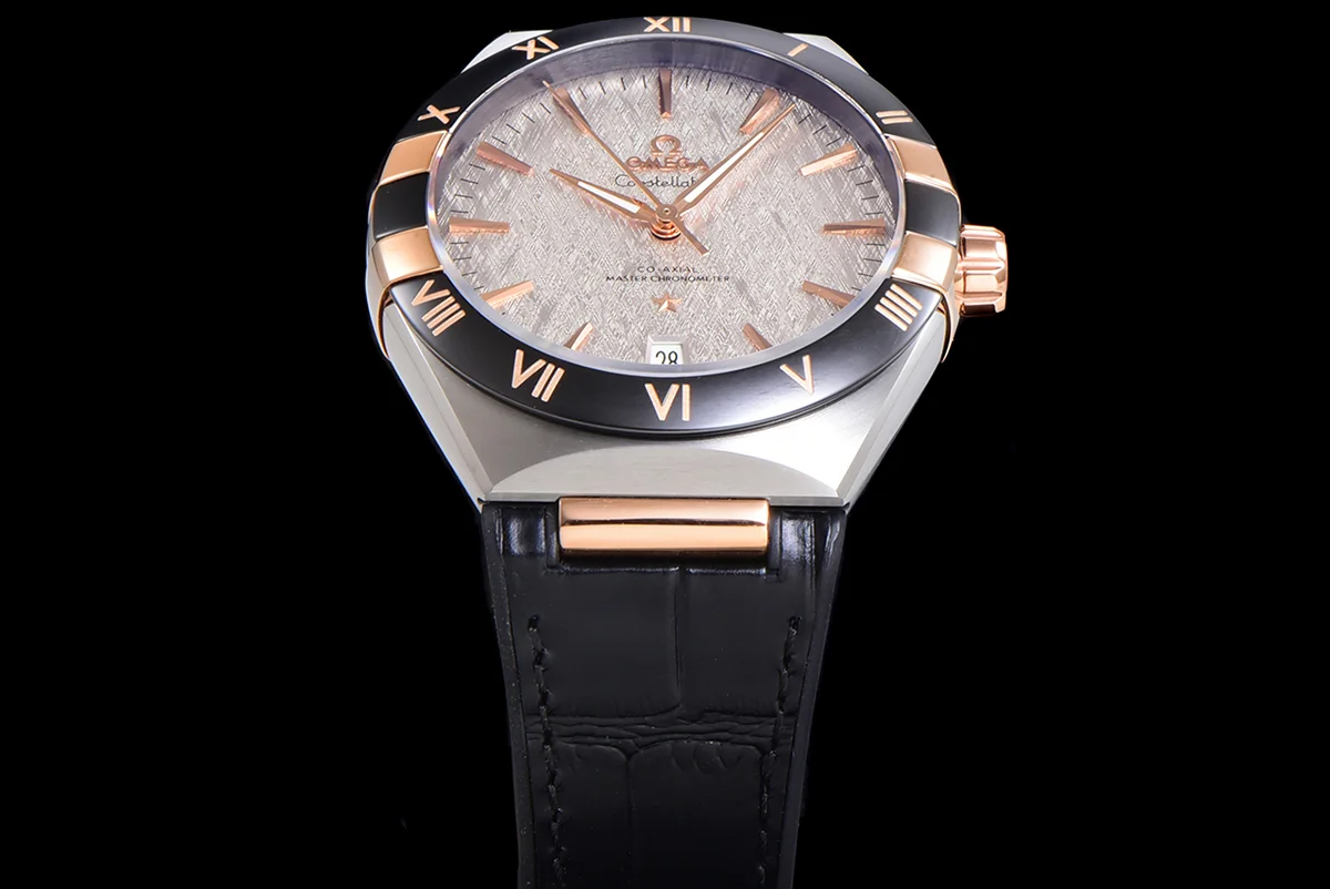 Constellation Co-Axial Master Chronometer 41mm White Dial in Steel/Rose Gold