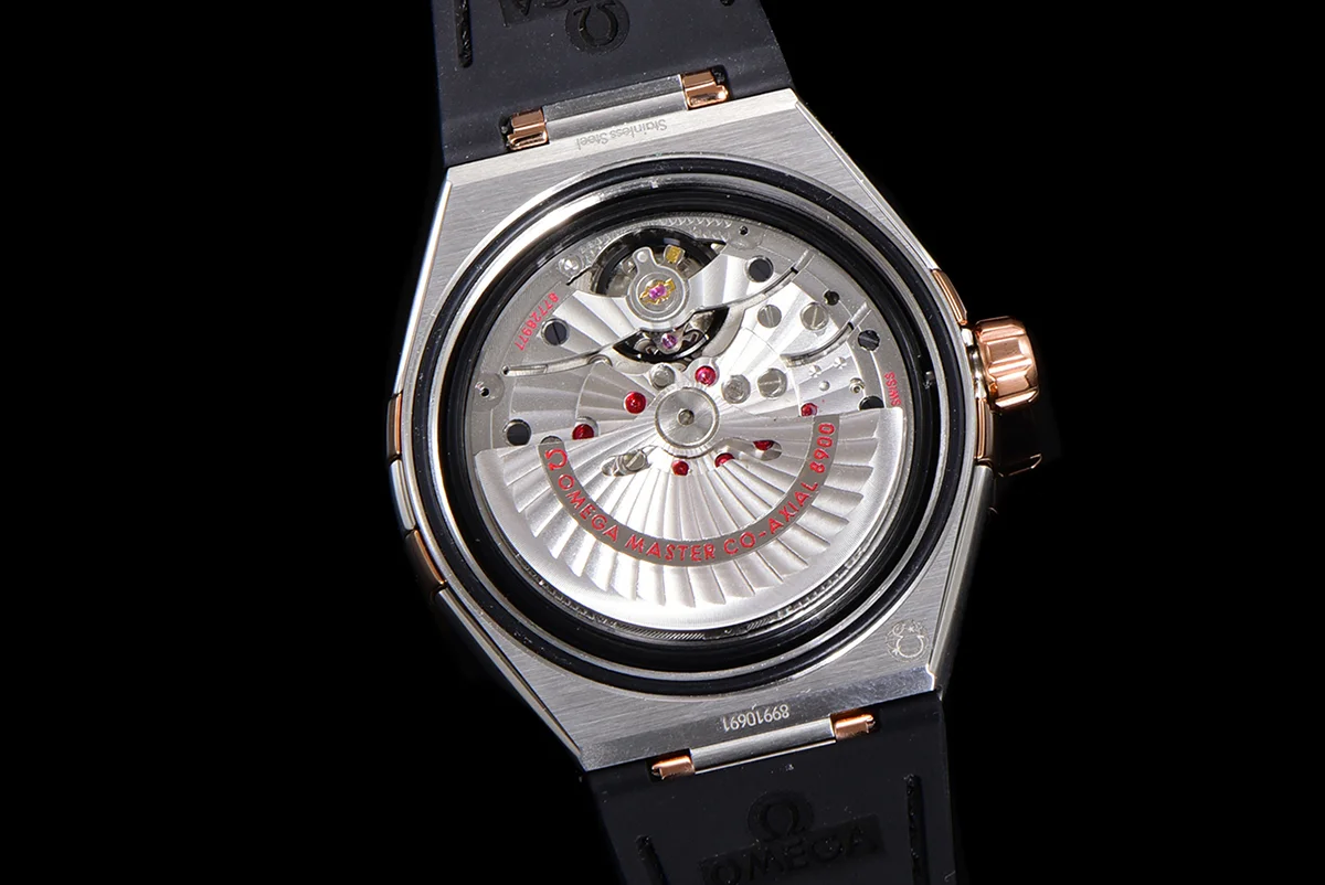 Constellation Co-Axial Master Chronometer 41mm White Dial in Steel/Rose Gold