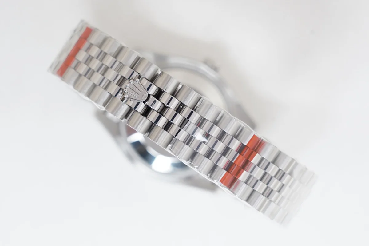 Datejust 36 126234 White MOP Dial in Steel on Jubilee Bracelet