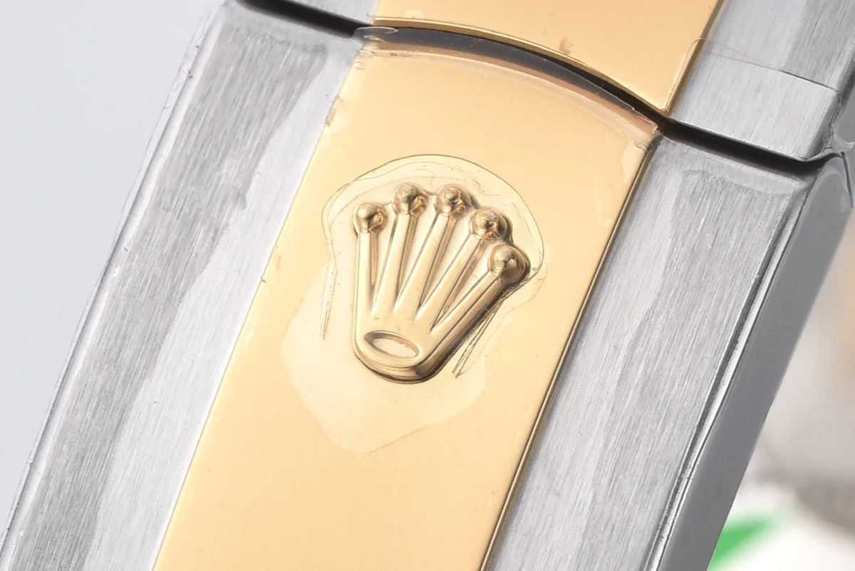 Datejust 41 126333 Champagne Motif Dial Stick Markers in Yellow/Steel on Oyster Bracelet