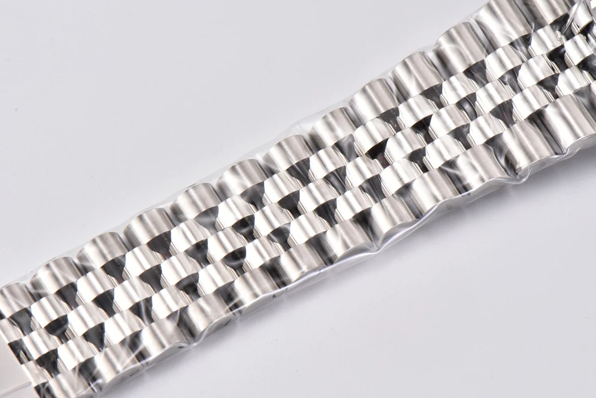 Datejust 41 126334 Grey Dial Stick Markers on Jubilee Bracelet